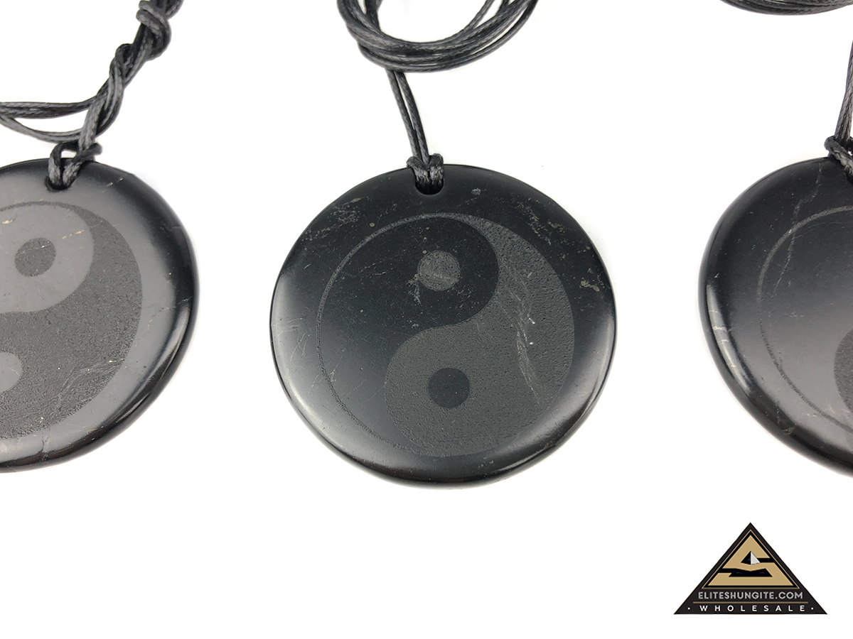 Pendant engraving Yin Yang tumbled by eliteshungite.com