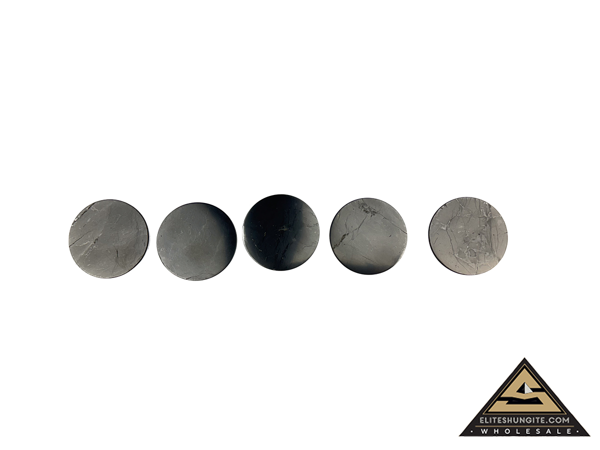 Protective slice round, diam. 4 cm by eliteshungite.com