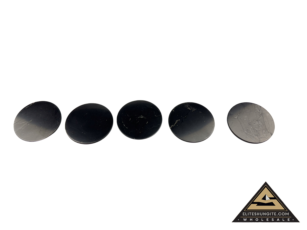 Protective slice round, diam. 4 cm by eliteshungite.com