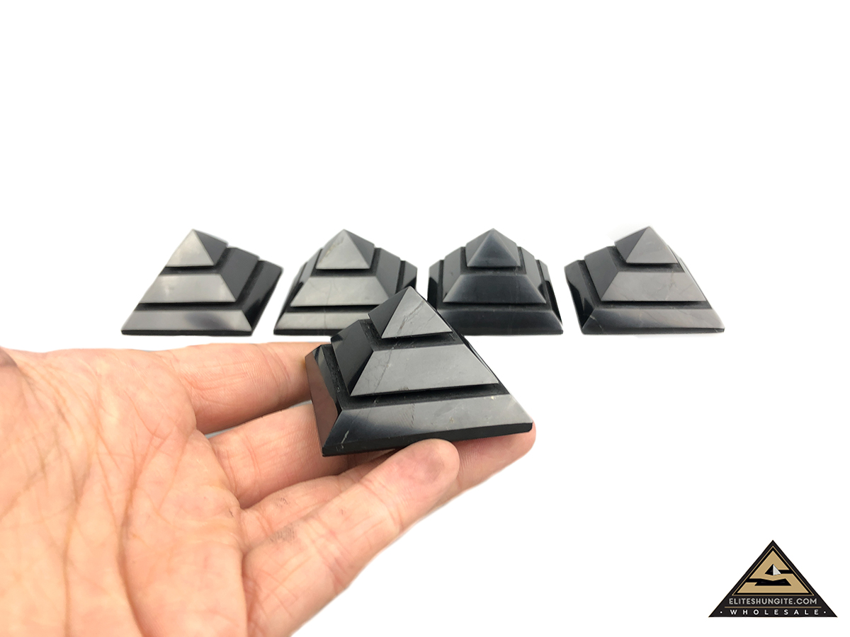 Pyramid 4 cm Saqqara by eliteshungite.com
