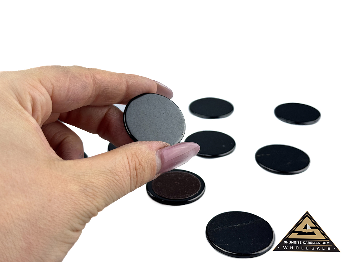 Protective slice for notebook round diam. 2,8 cm tumbled by eliteshungite.com
