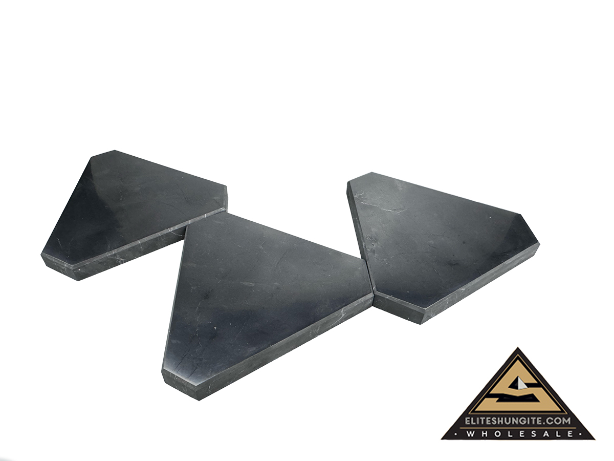 Tile triangle 9 cm by eliteshungite.com