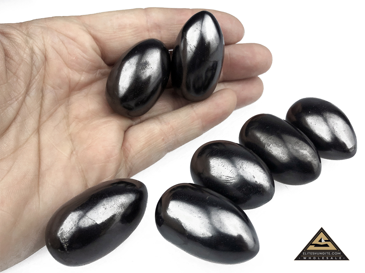 Egg height 3 cm by eliteshungite.com