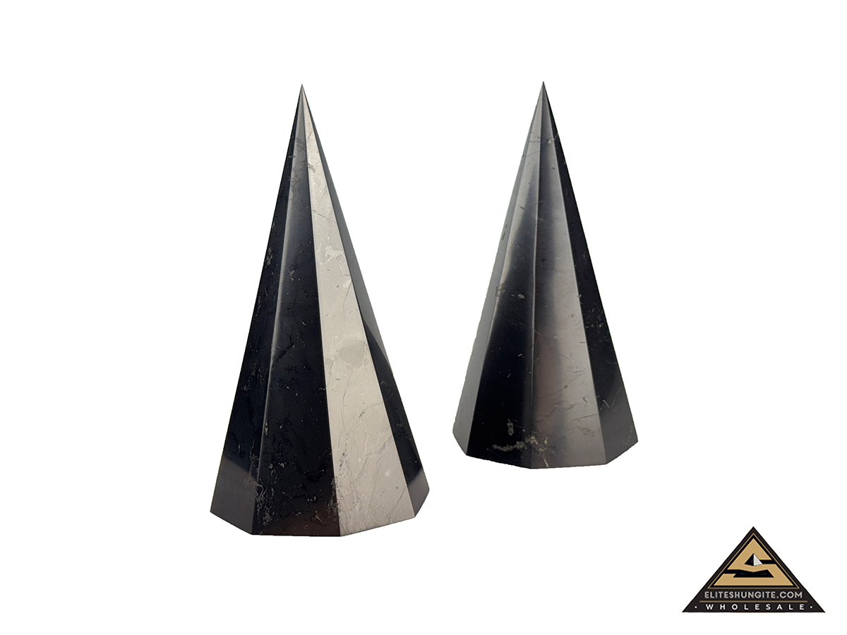 Pyramid Octagonal 7 cm by eliteshungite.com