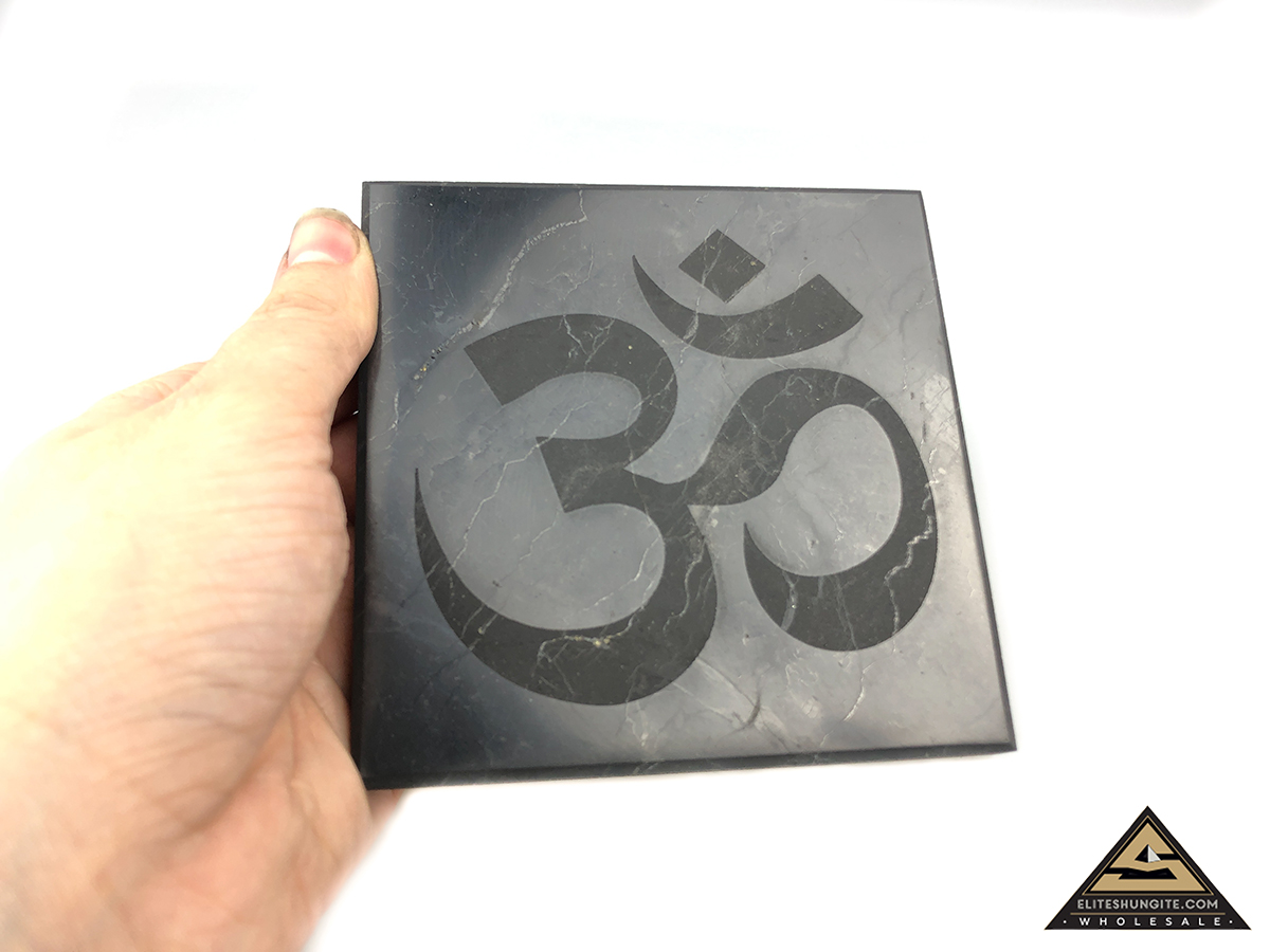 Tile 10 x 10 x 1 cm ÓM by eliteshungite.com