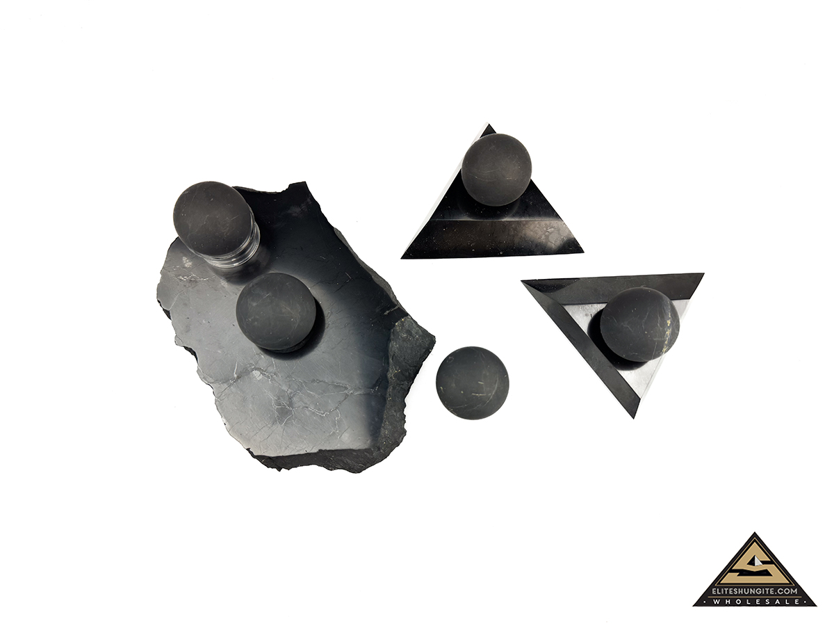 Ball diam. 3 cm n/polished by eliteshungite.com