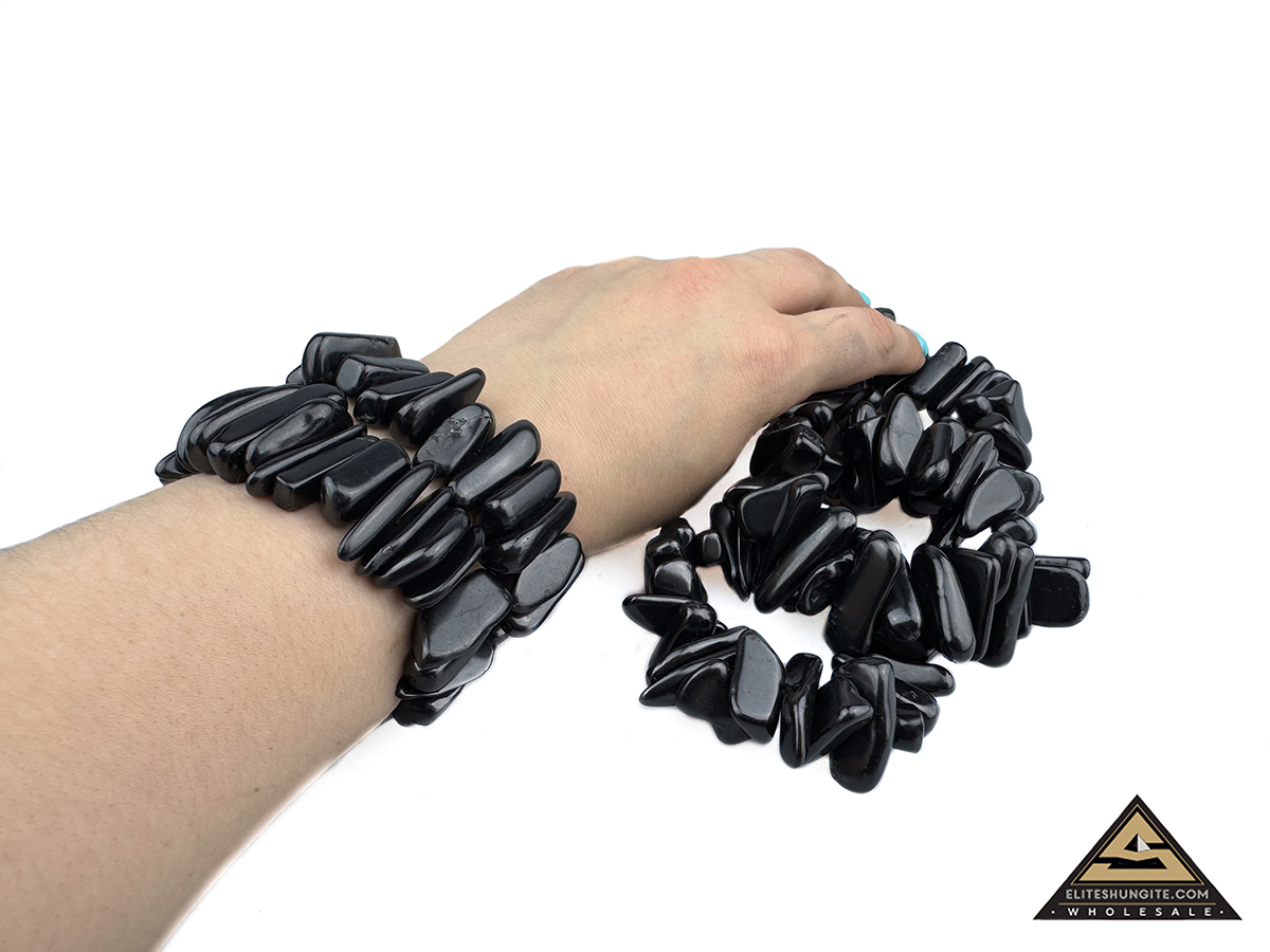 Bracelet big tumbled on rubber band by eliteshungite.com