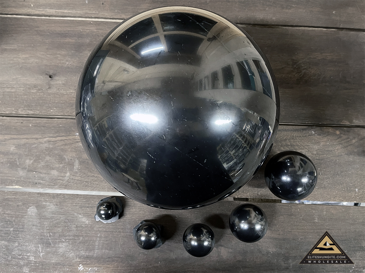 Ball diam. 25 cm by eliteshungite.com