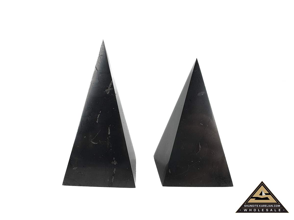 Pyramid Nubian 6 cm, h 12,5 cm by eliteshungite.com