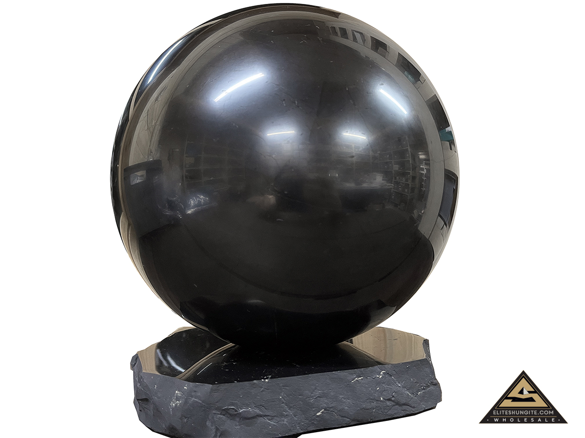 Ball diam. 25 cm by eliteshungite.com