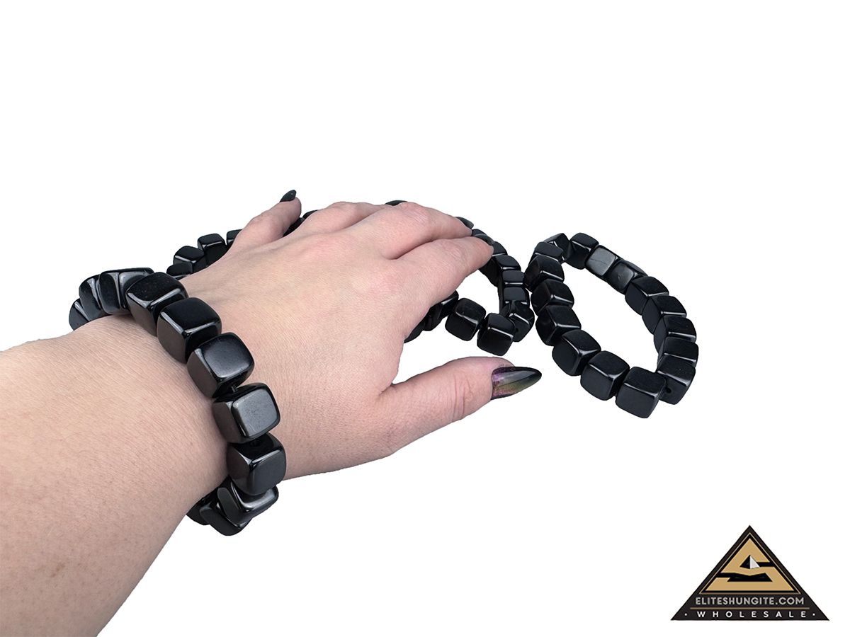 Bracelet cube bead 12 mm on rubber band by eliteshungite.com