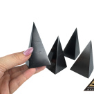Pyramid Nubian 4 cm, h 7,6 cm by eliteshungite.com